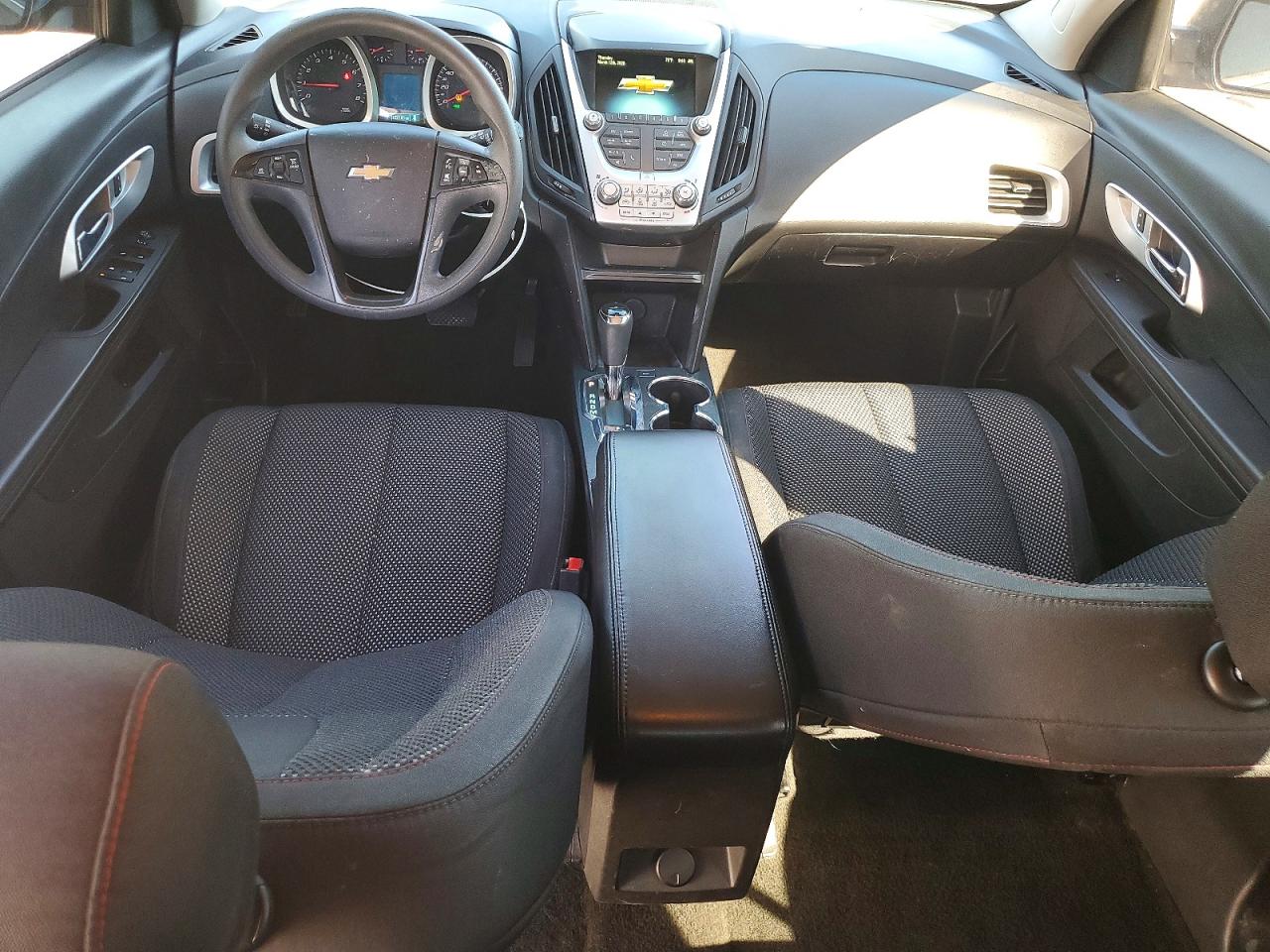 2017 CHEVROLET EQUINOX LS photo 22