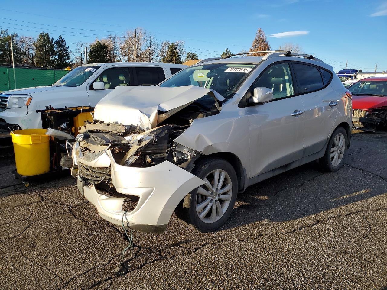 2012 HYUNDAI TUCSON