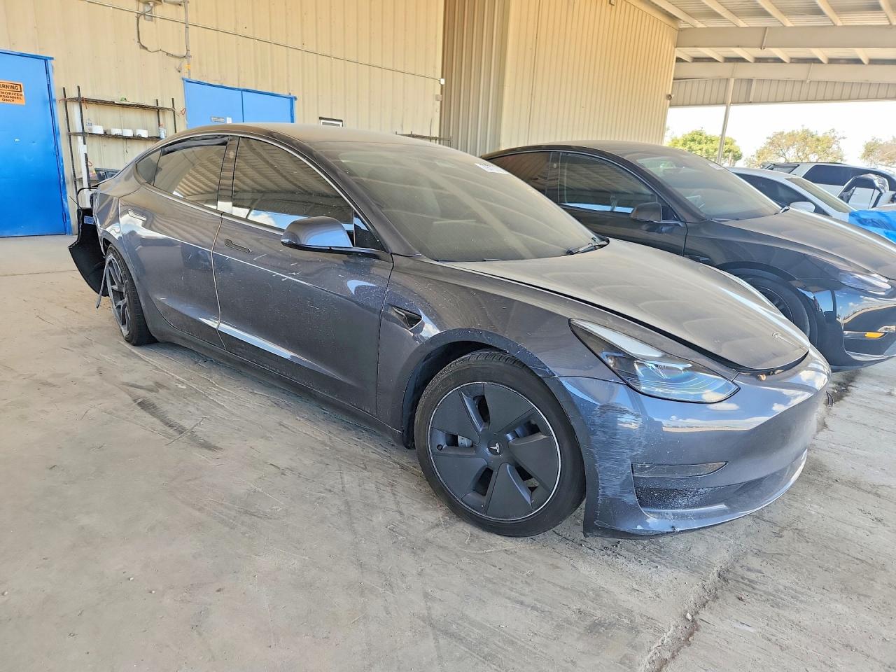 2023 TESLA MODEL 3 photo 7