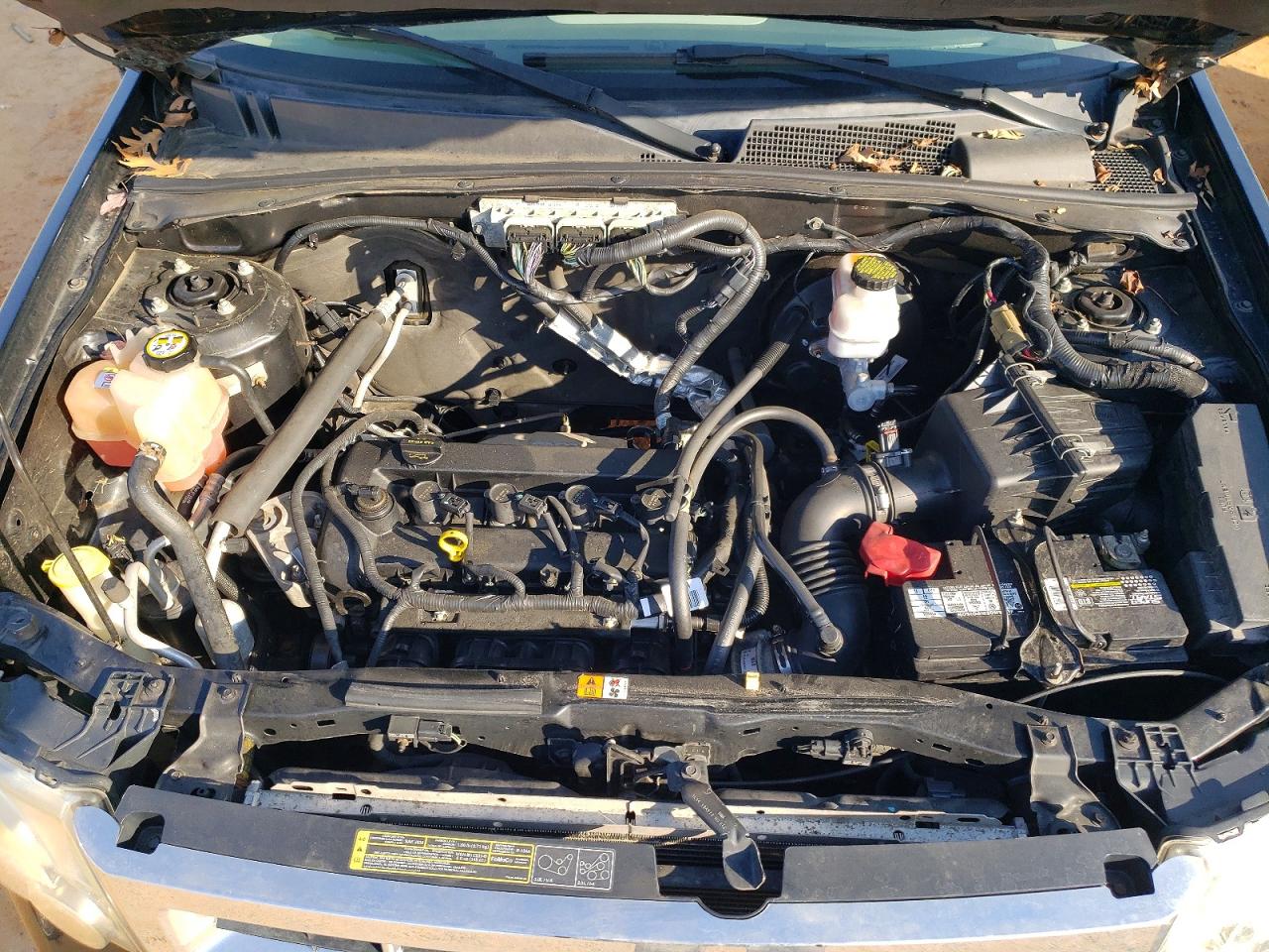 2010 FORD ESCAPE XLT photo 34