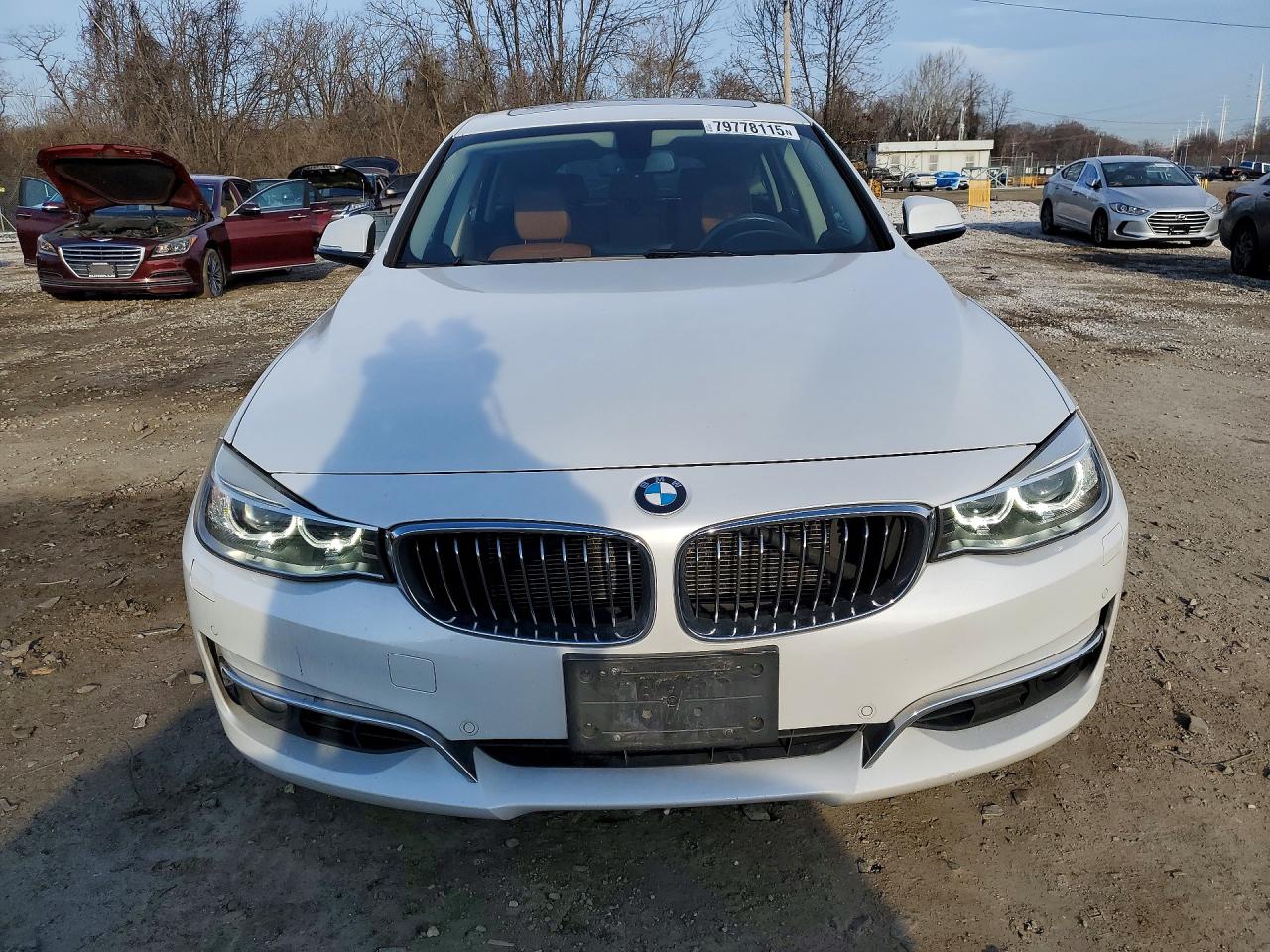 2014 BMW 335 XIGT photo 9