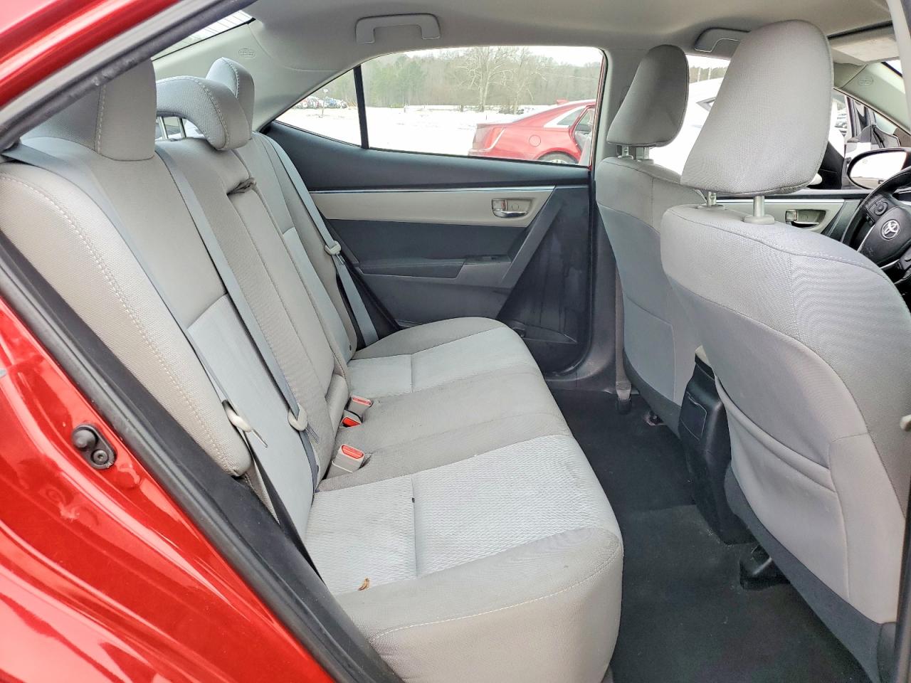 2016 TOYOTA COROLLA LE photo 28