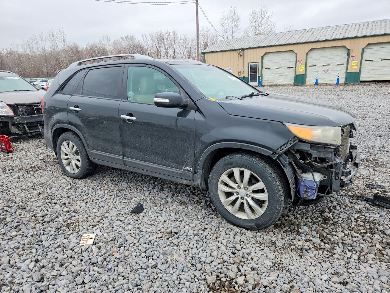 2011 KIA SORENTO photo 4