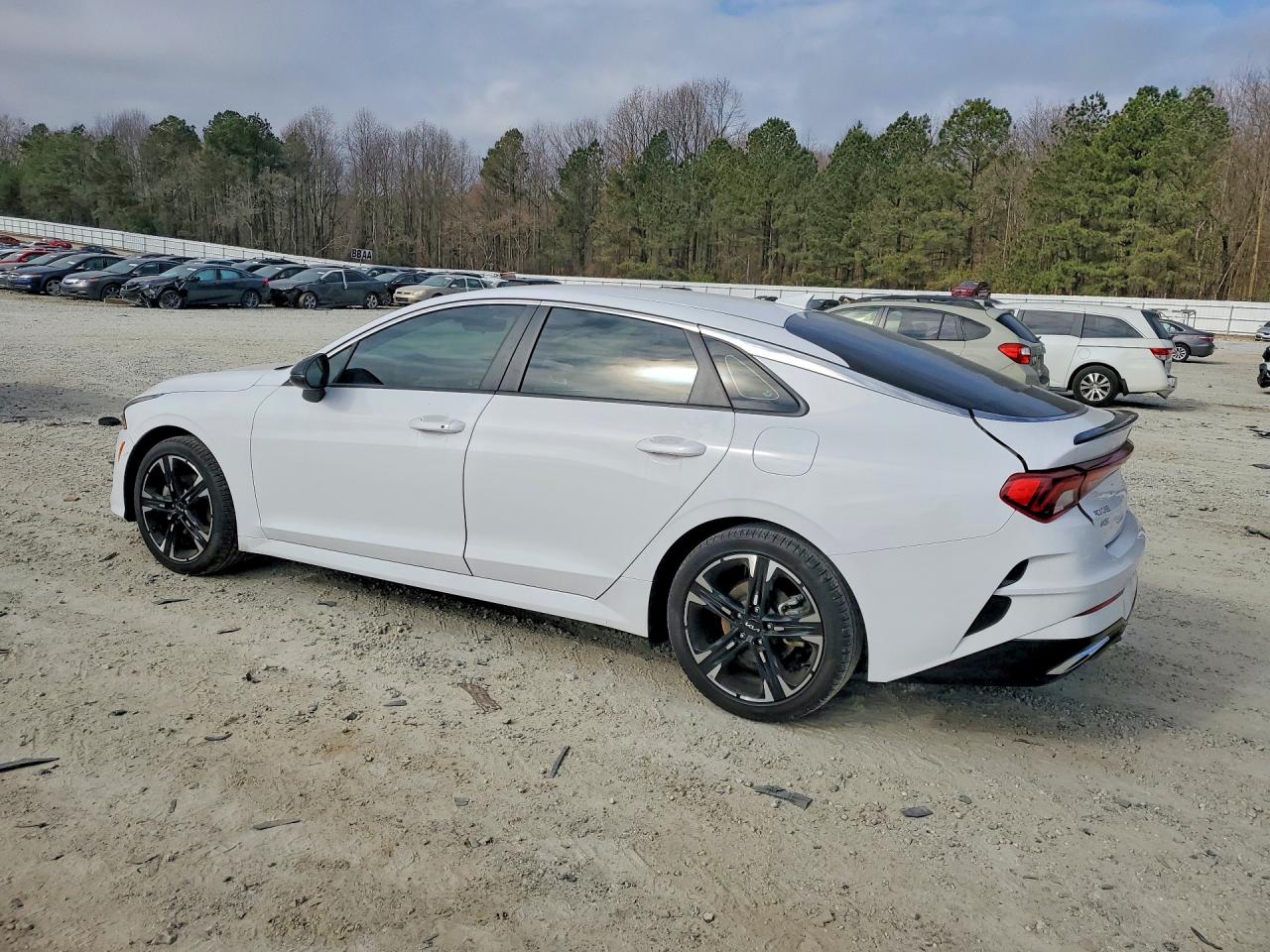 2023 KIA K5 GT-LINE photo 2