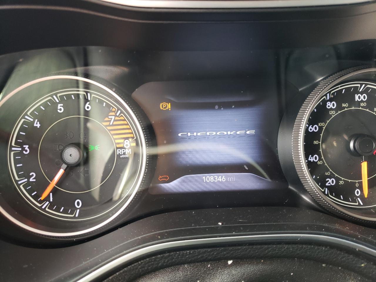 2019 JEEP CHEROKEE photo 9