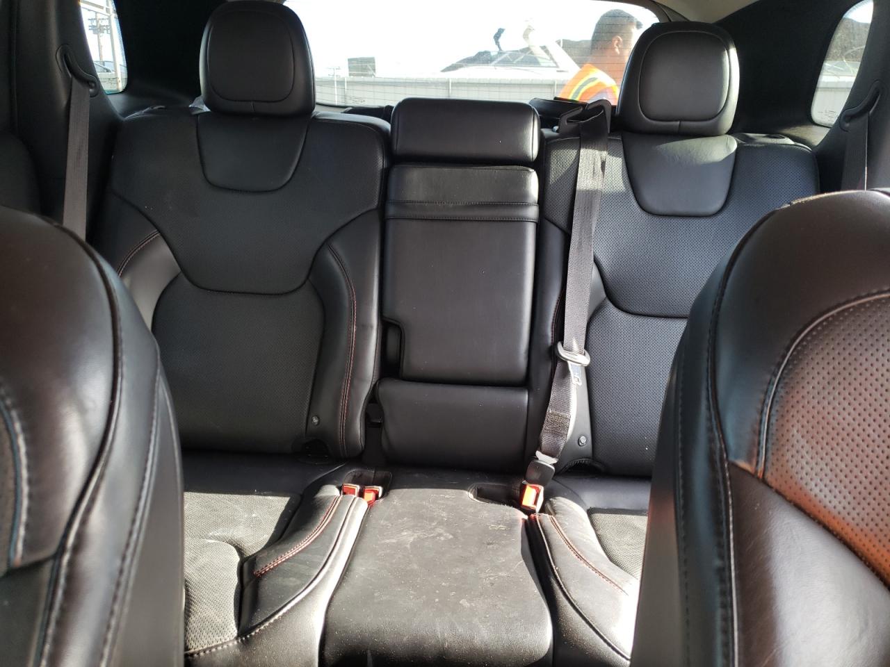 2019 JEEP CHEROKEE photo 10