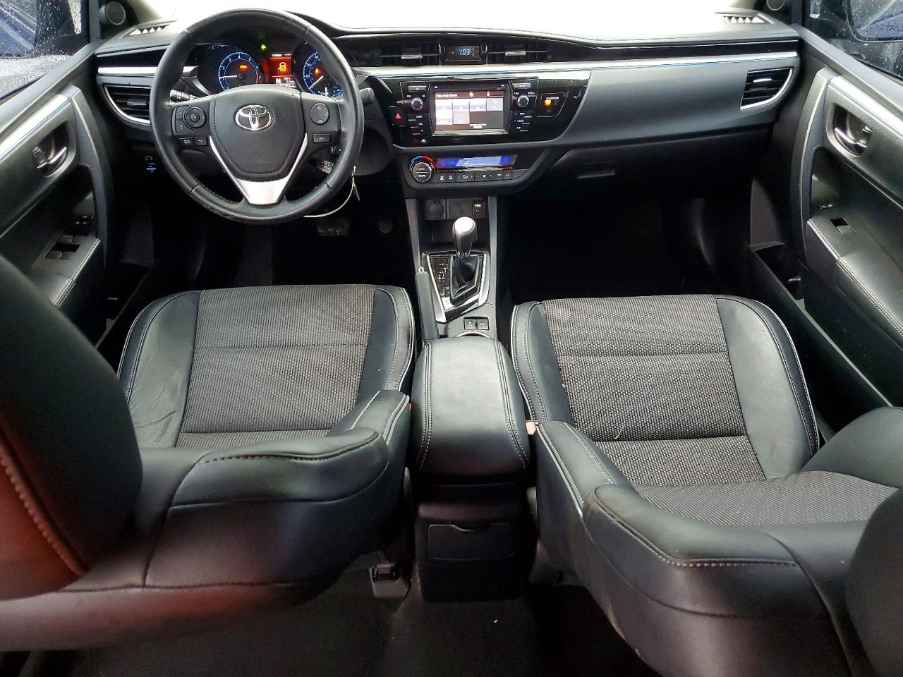2016 TOYOTA COROLLA S PLUS photo 8