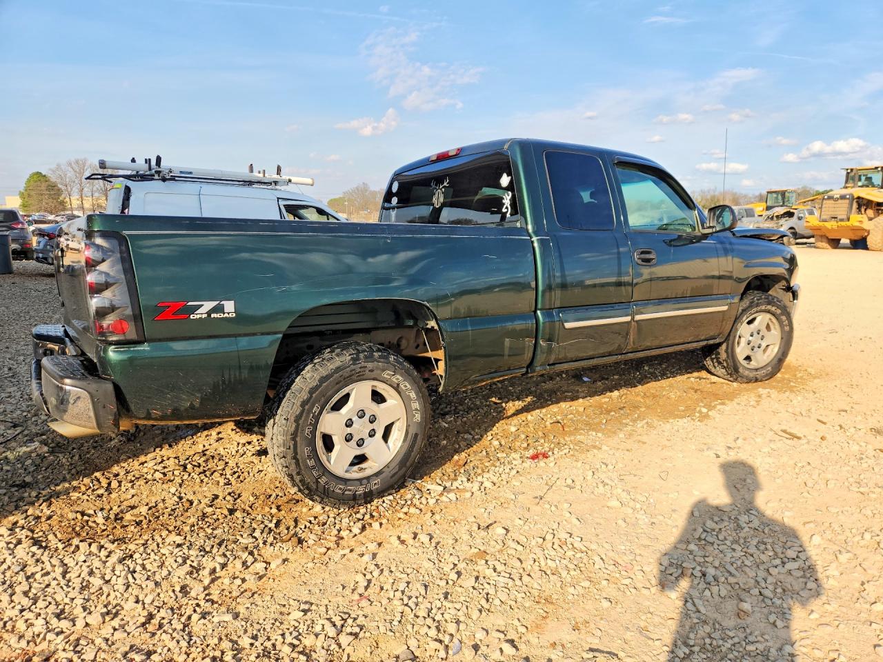2006 CHEVROLET SILVERADO K1500 photo 3