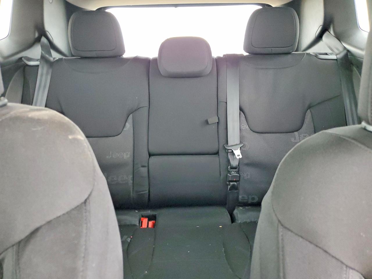 2015 JEEP RENEGADE LATITUDE photo 19