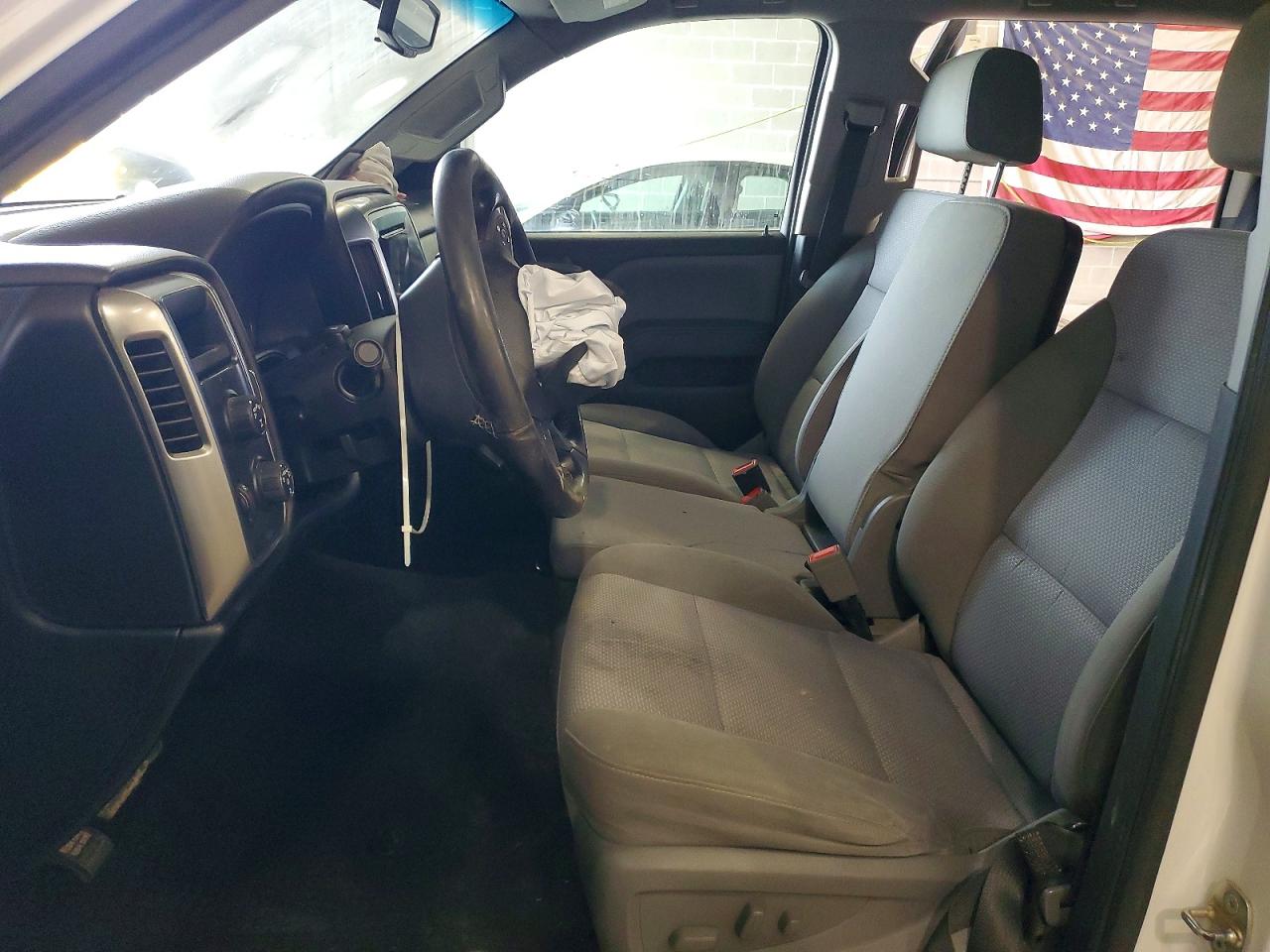 2018 CHEVROLET SILVERADO K1500 LT photo 13
