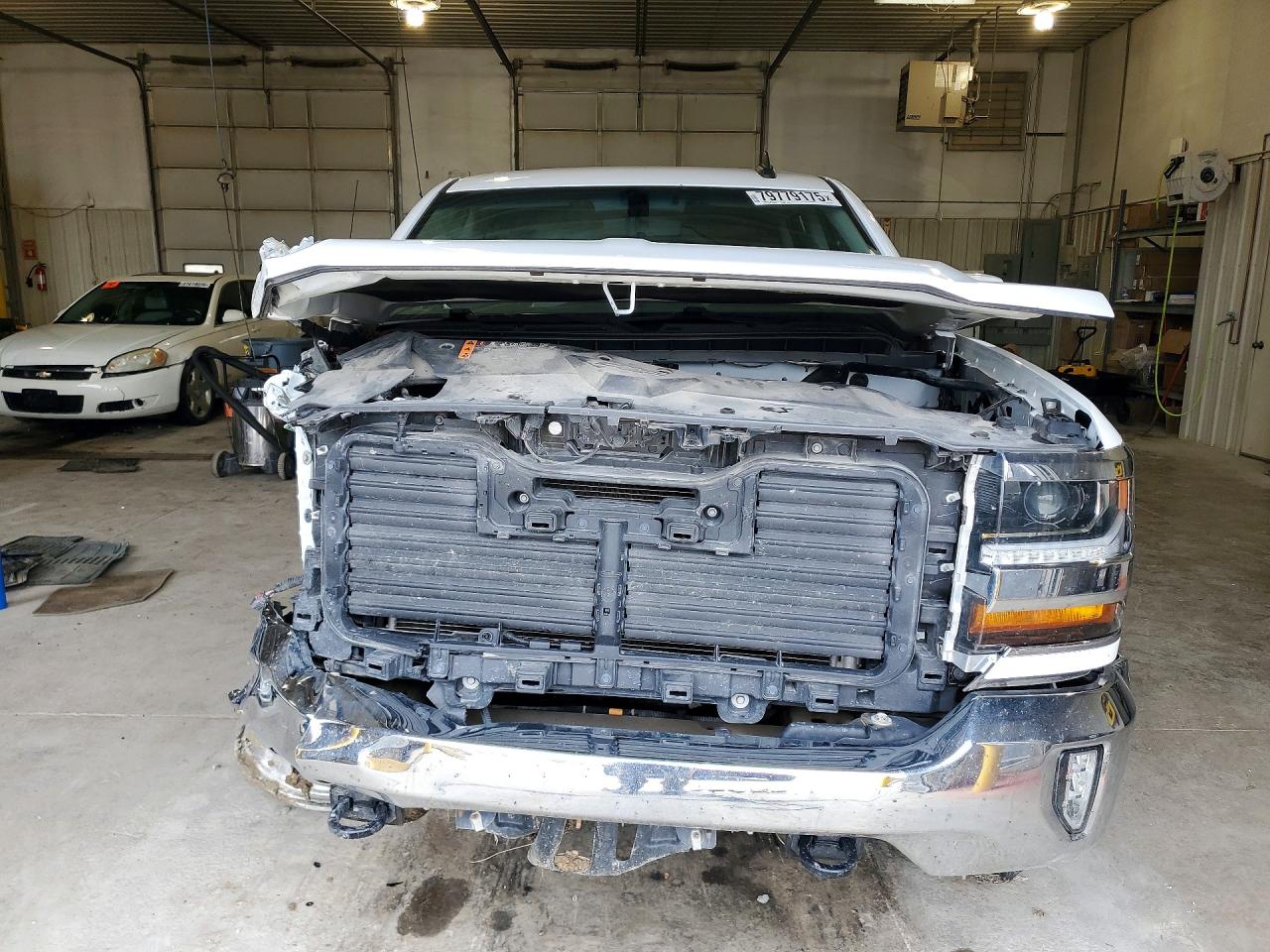 2018 CHEVROLET SILVERADO K1500 LT photo 9