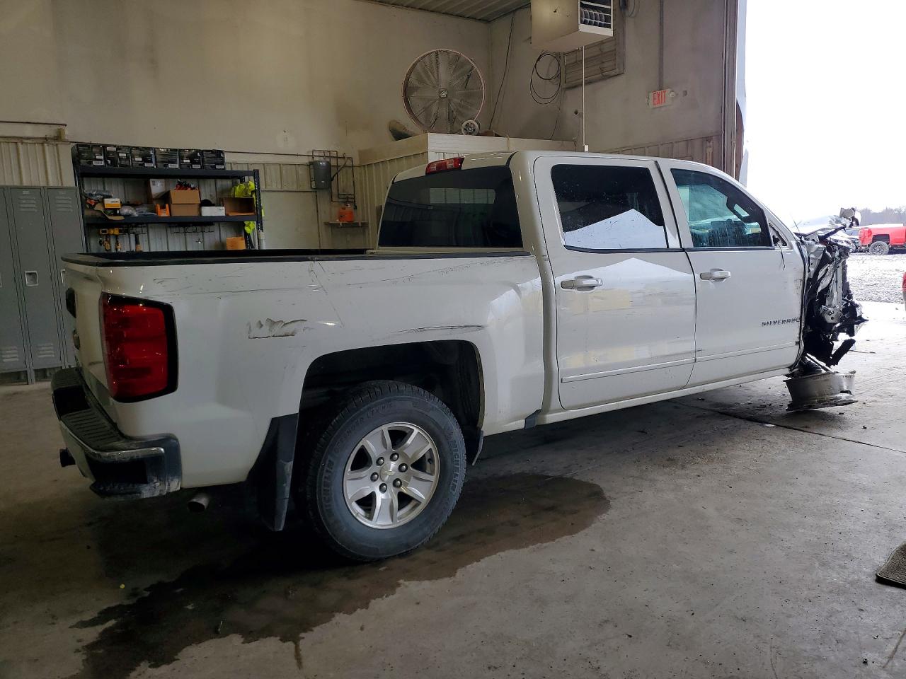 2018 CHEVROLET SILVERADO K1500 LT photo 5