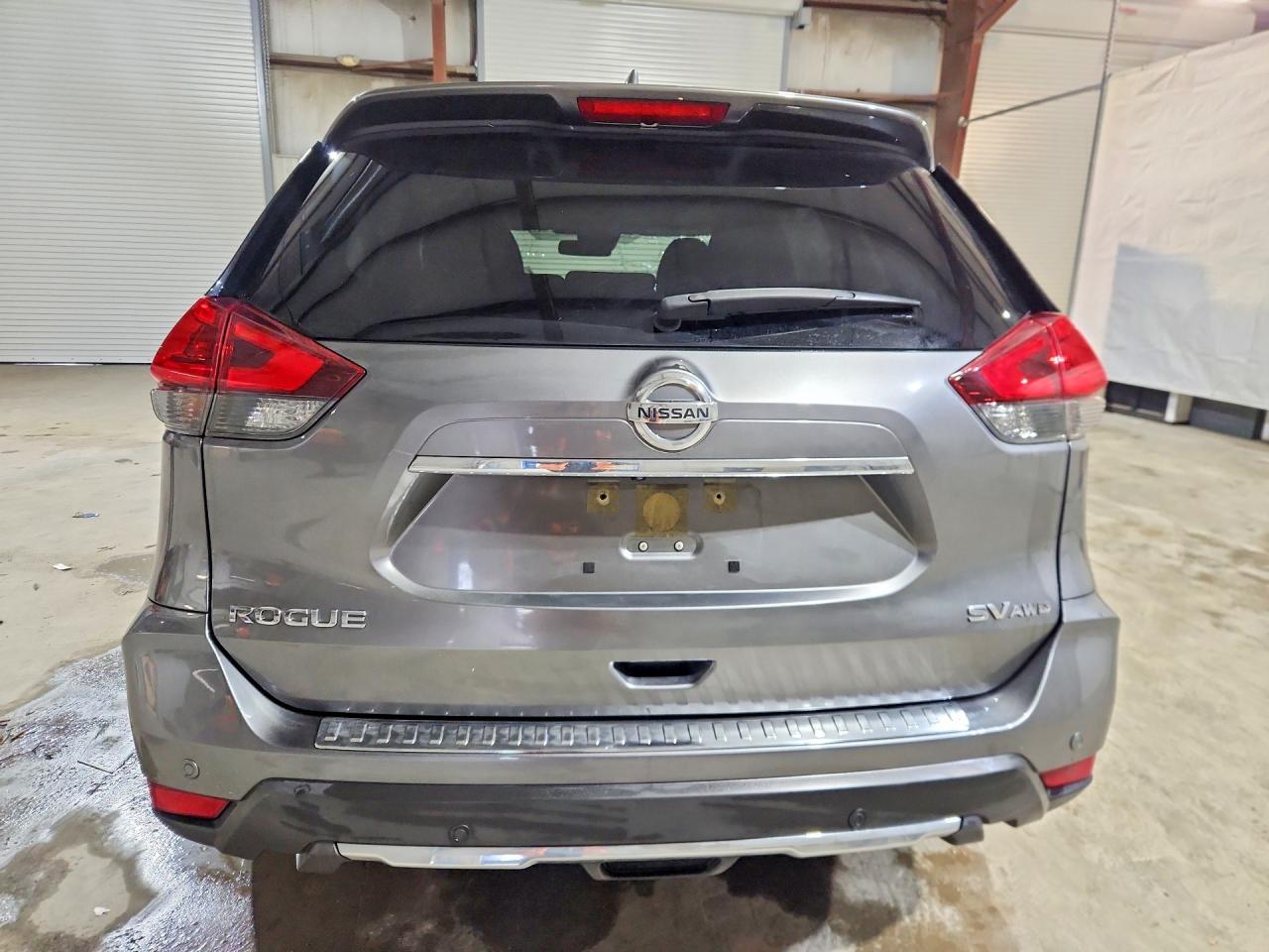 2019 NISSAN ROGUE SV photo 6