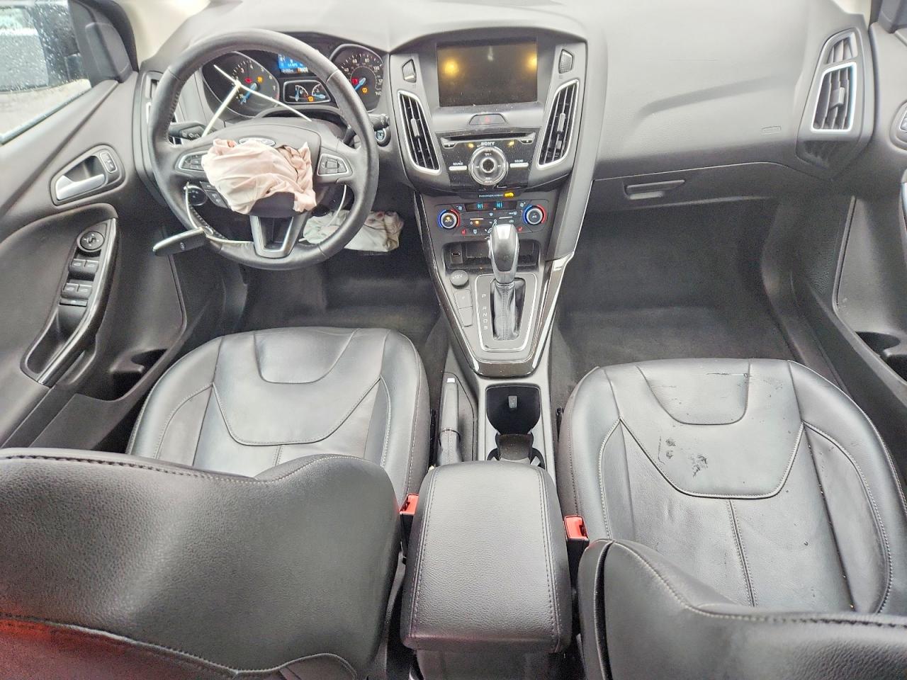 2018 FORD FOCUS TITANIUM photo 8