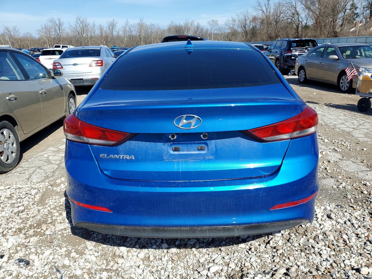 2018 HYUNDAI ELANTRA SEL photo 11