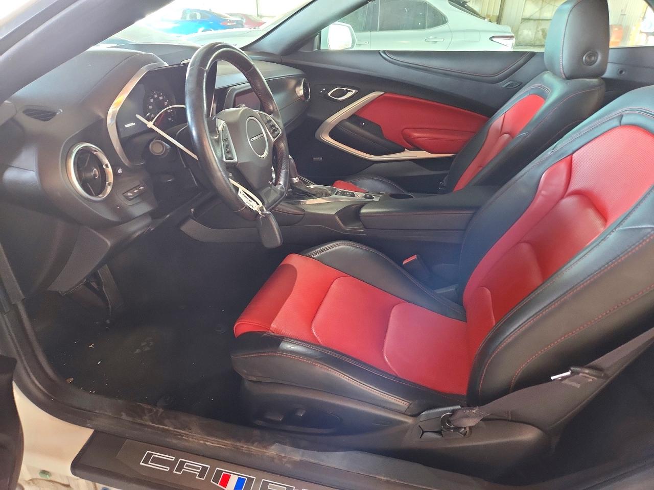 2016 CHEVROLET CAMARO LT photo 13