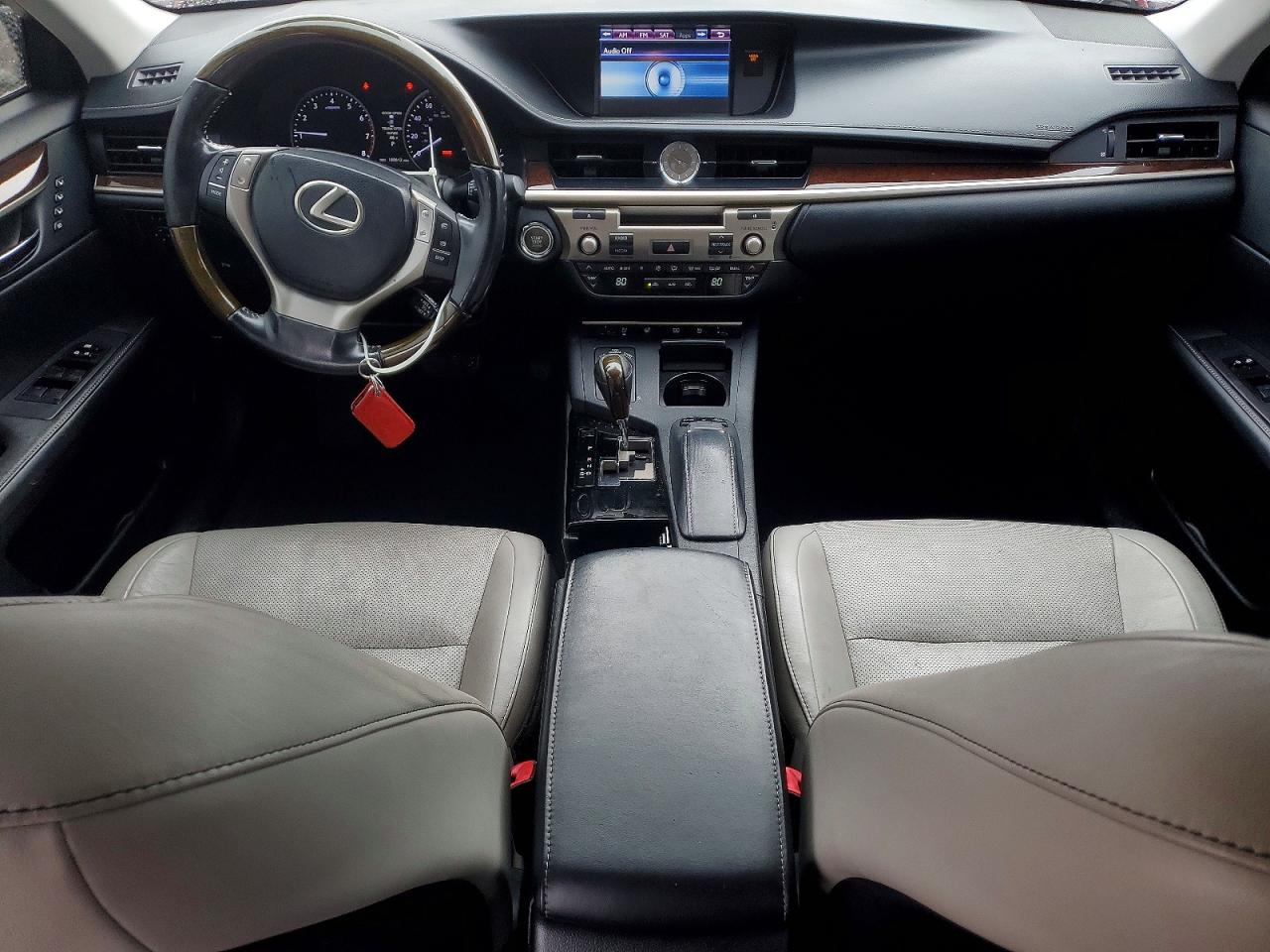 2013 LEXUS ES photo 15