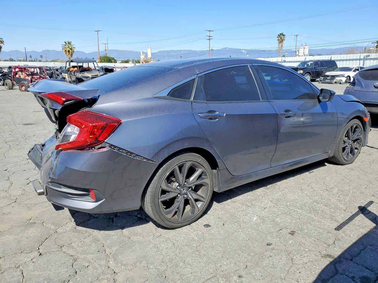 2020 HONDA CIVIC SPORT photo 3