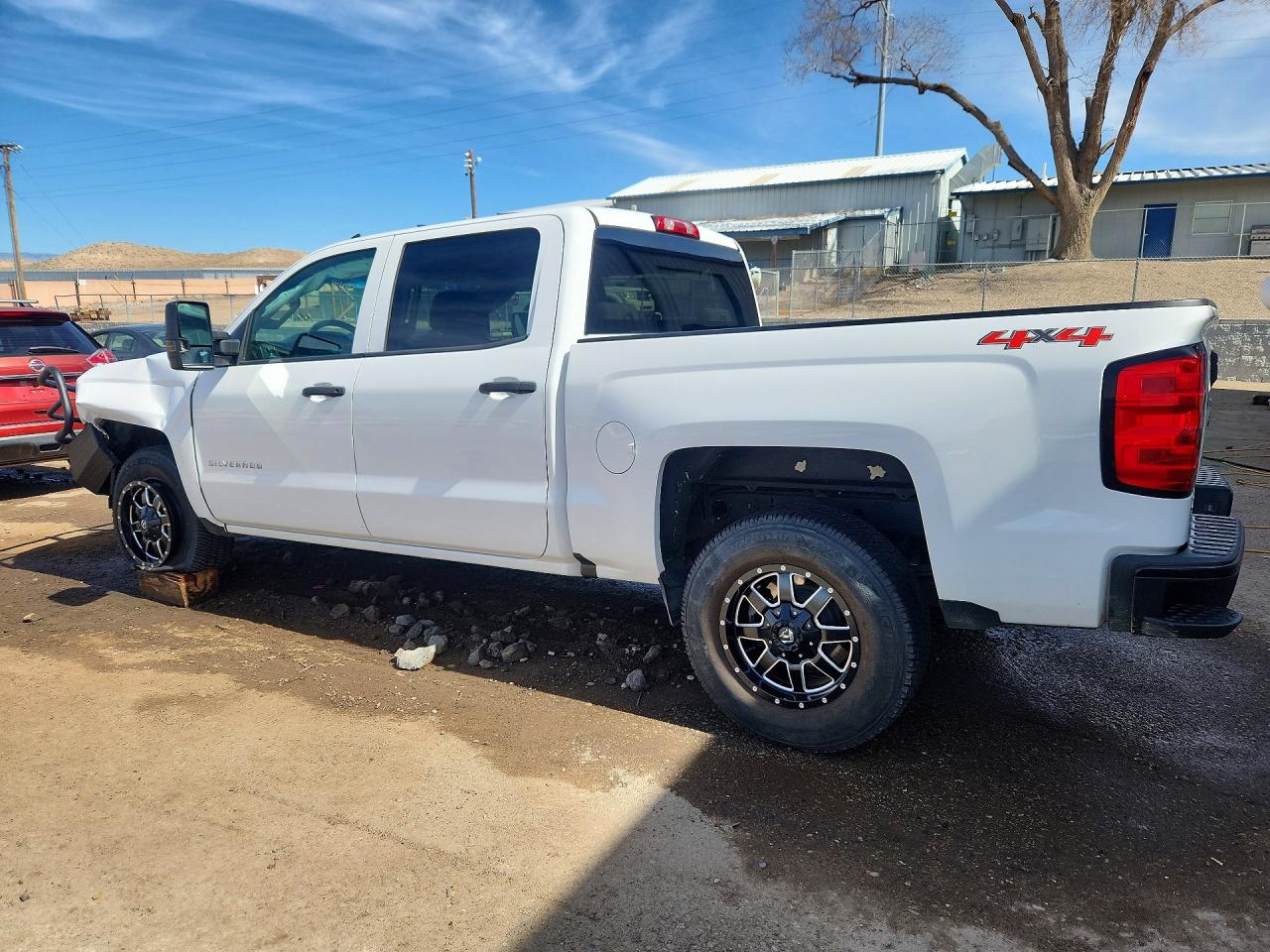 2017 CHEVROLET SILVERADO K1500 photo 2