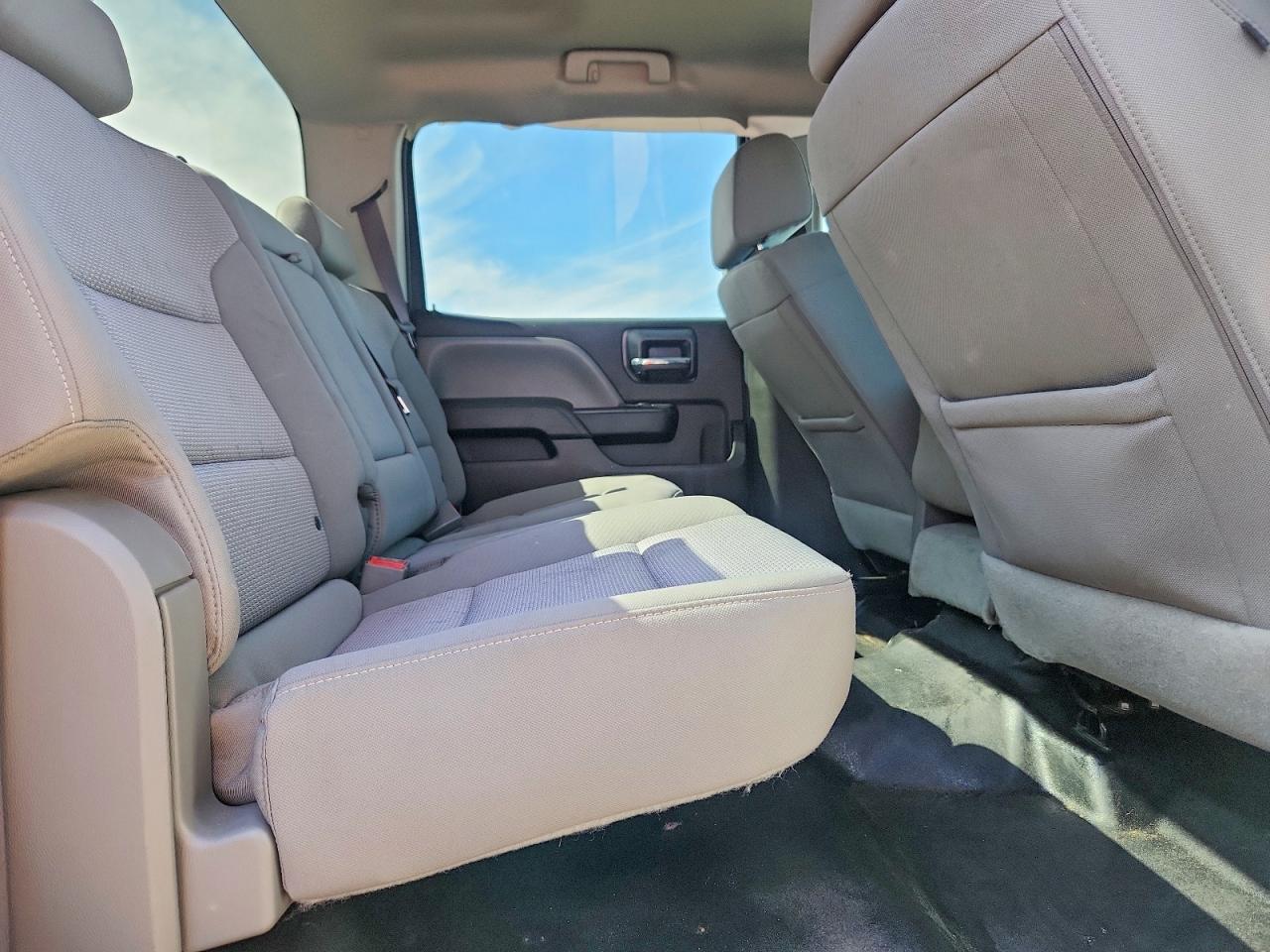 2017 CHEVROLET SILVERADO K1500 photo 10