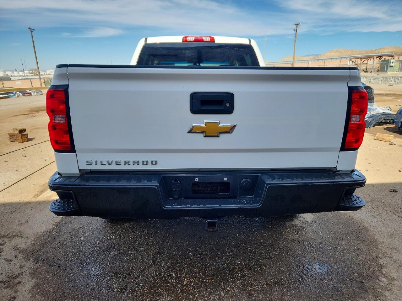 2017 CHEVROLET SILVERADO K1500 photo 6