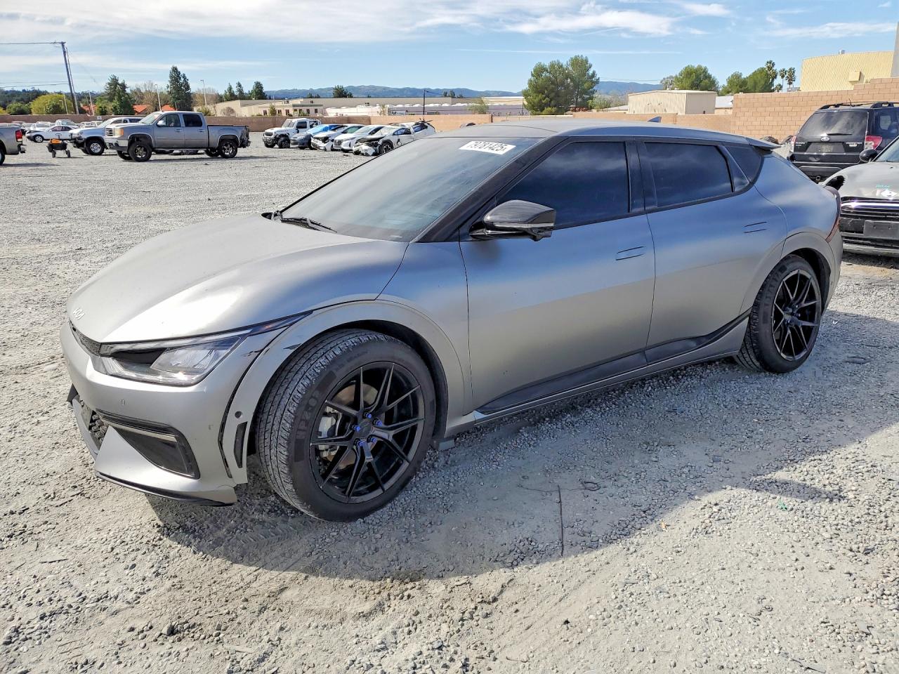 2023 KIA EV6