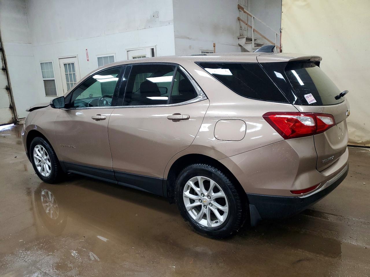 2018 CHEVROLET EQUINOX LT photo 4