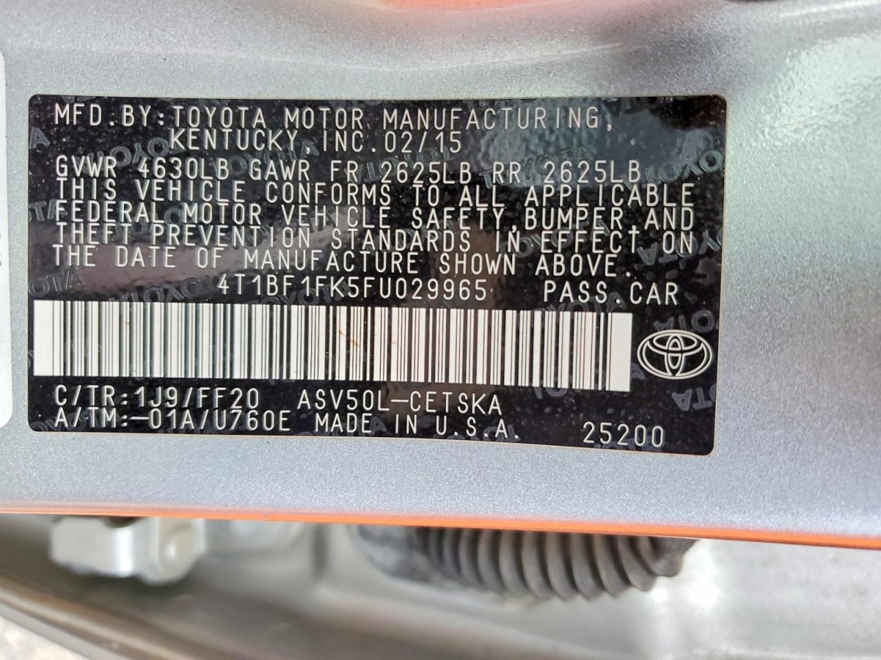 2015 TOYOTA CAMRY SE photo 12