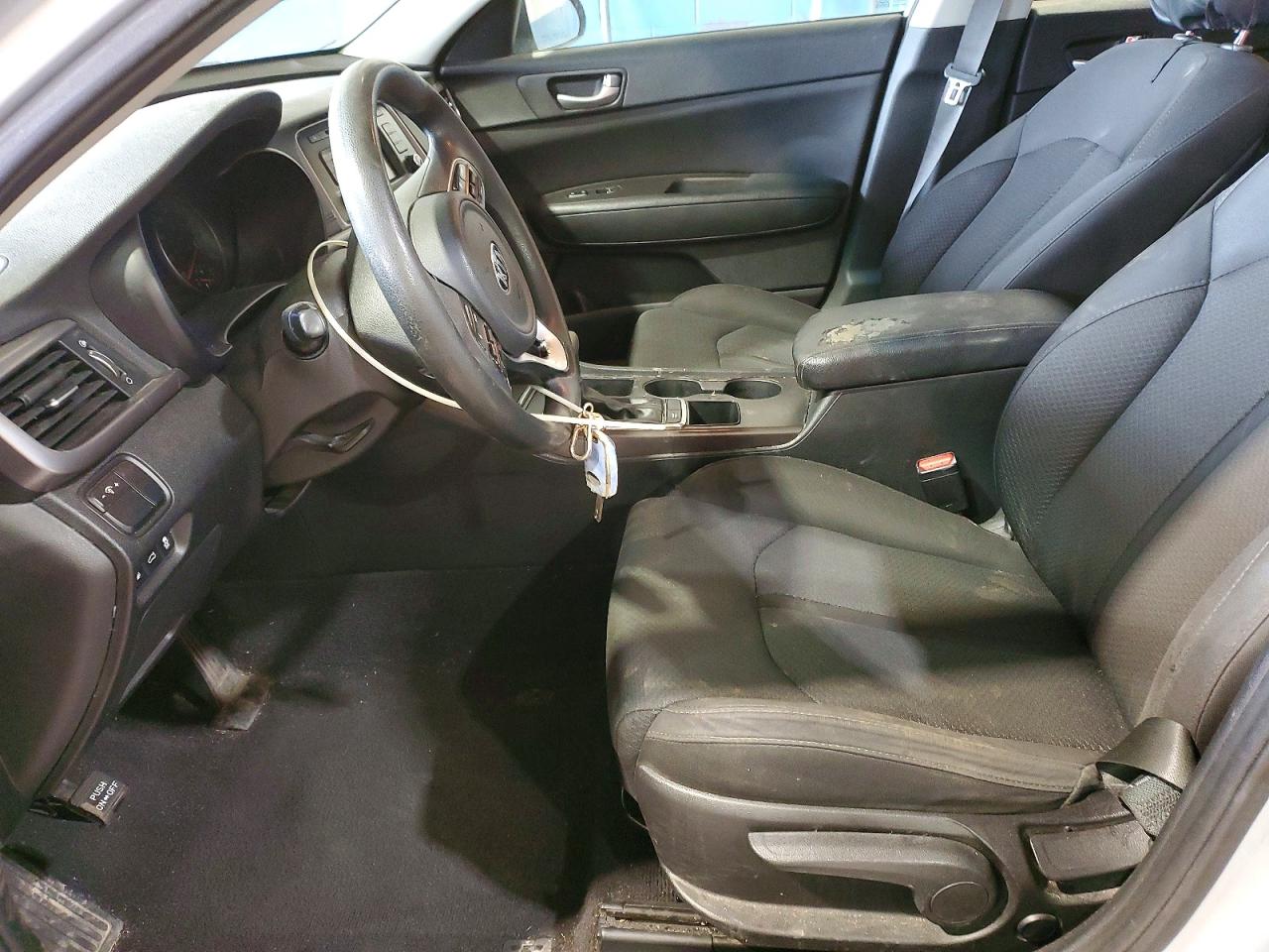 2017 KIA OPTIMA LX photo 19