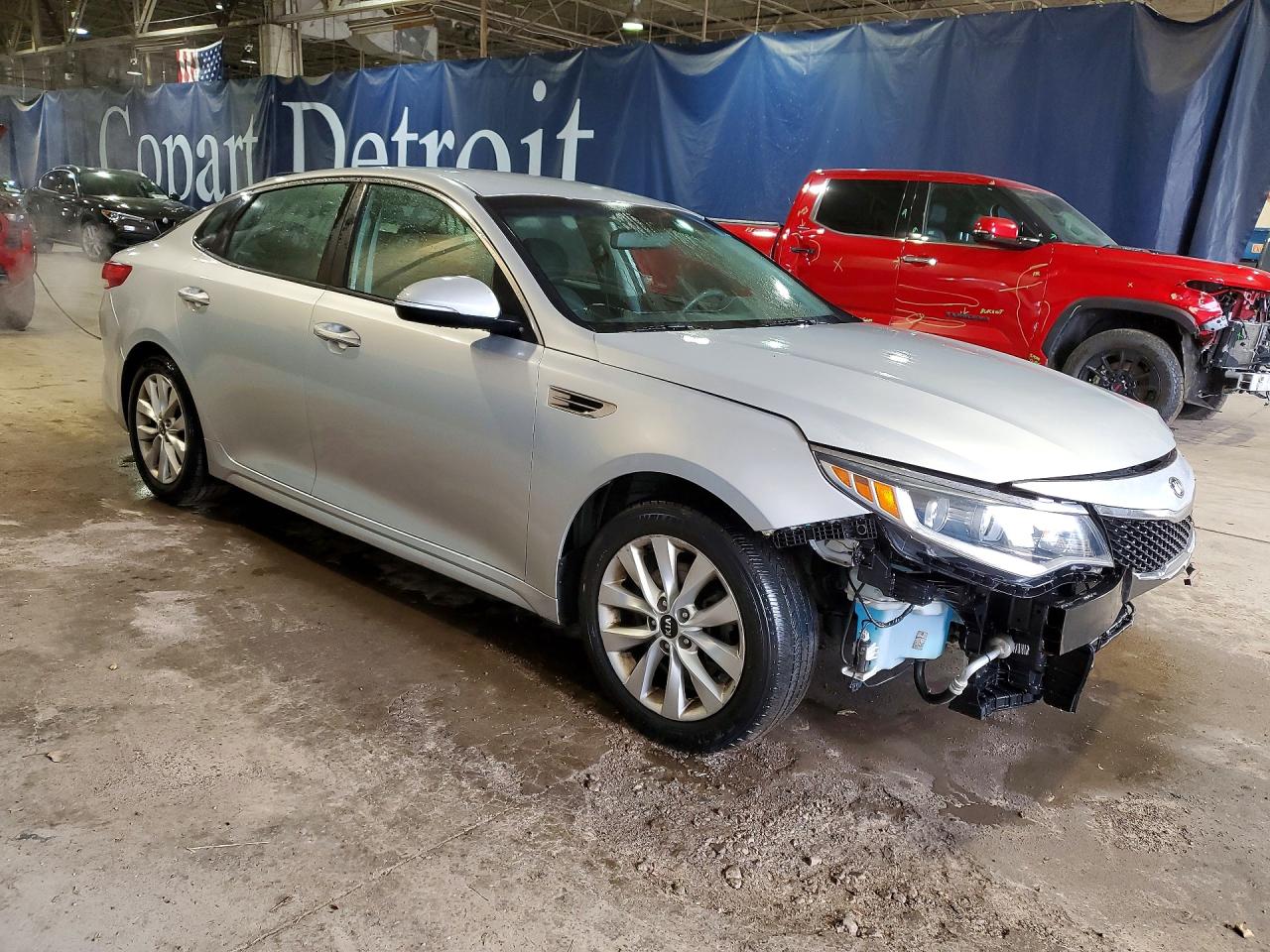 2017 KIA OPTIMA LX photo 10