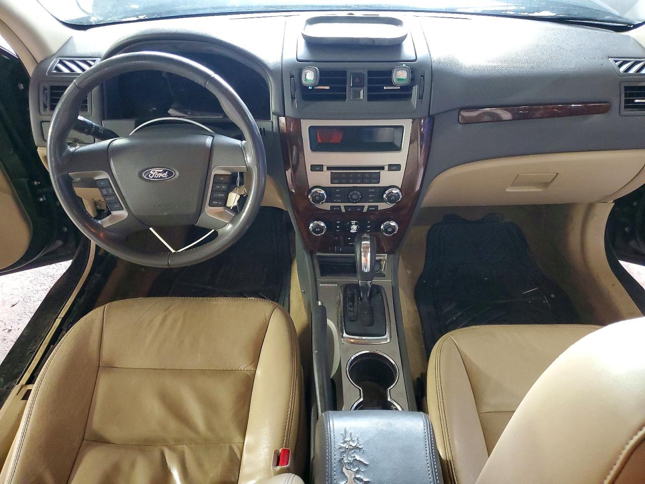 2010 FORD FUSION photo 8