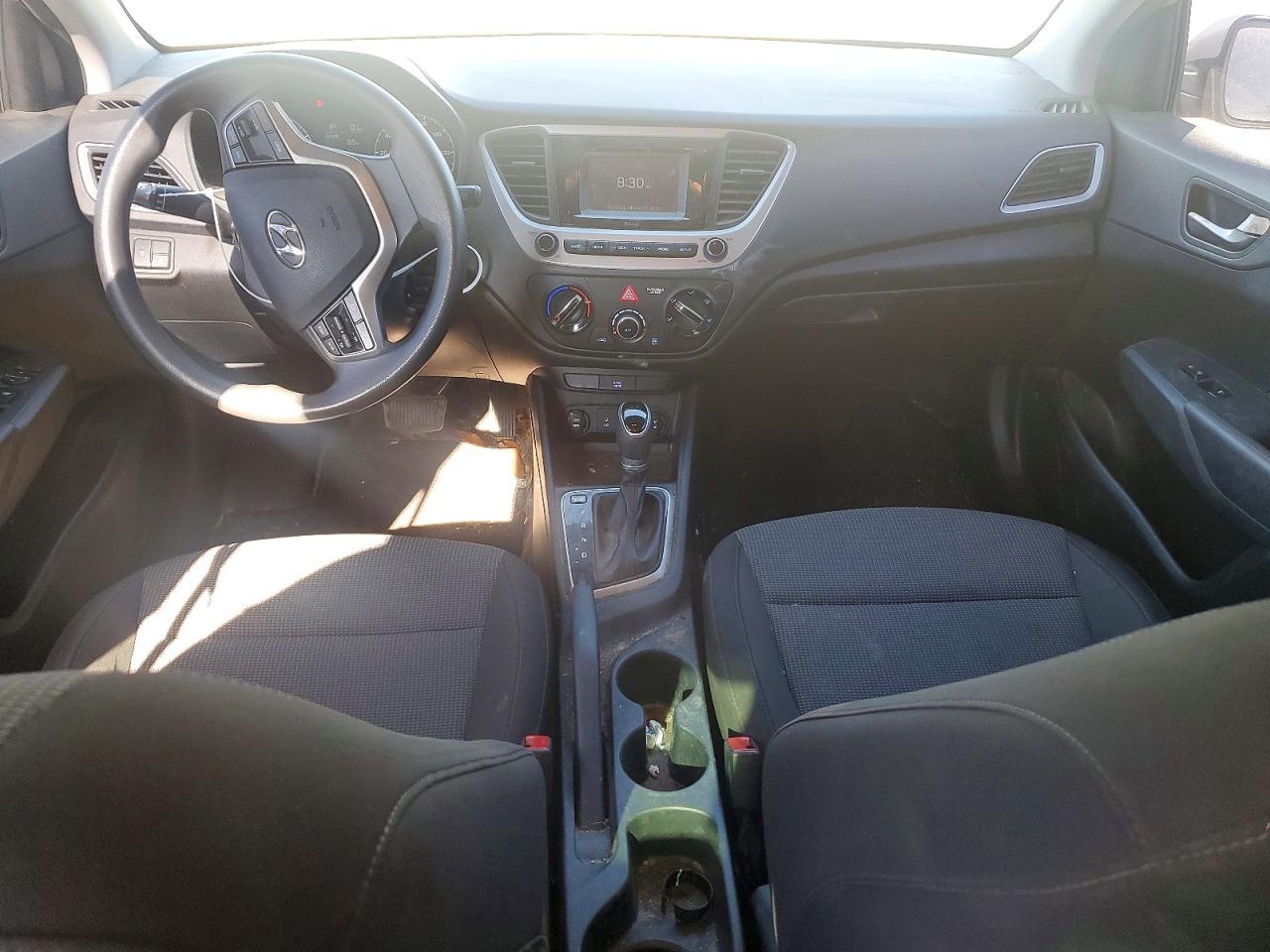 2019 HYUNDAI ACCENT SE photo 15