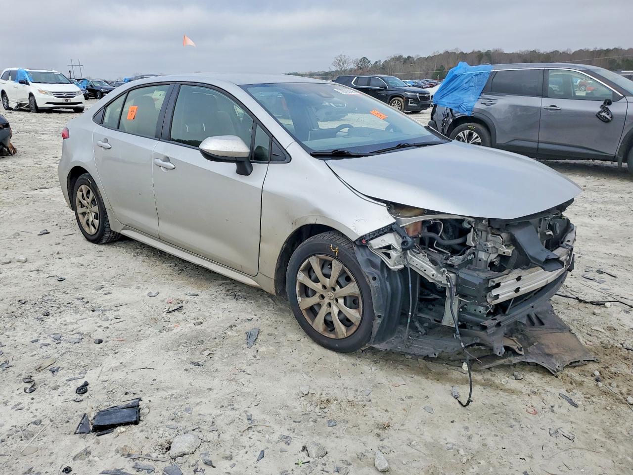 2021 TOYOTA COROLLA LE photo 4