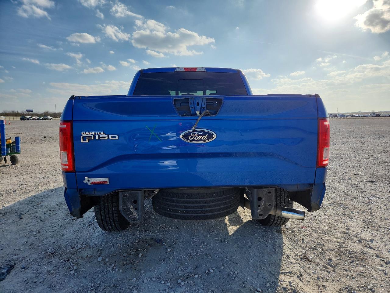 2015 FORD F150 SUPERCREW photo 11
