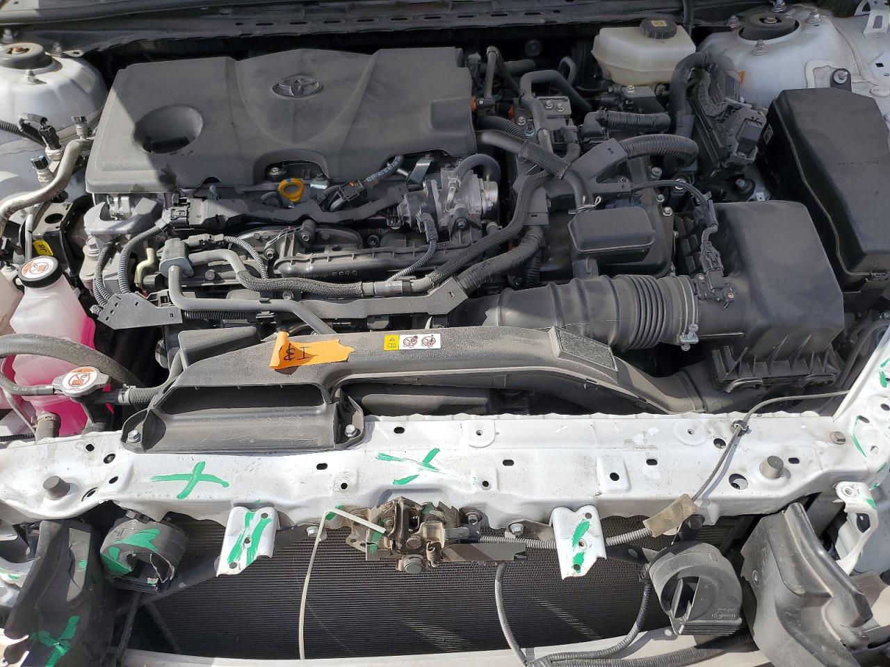 2025 TOYOTA CAMRY LE photo 31