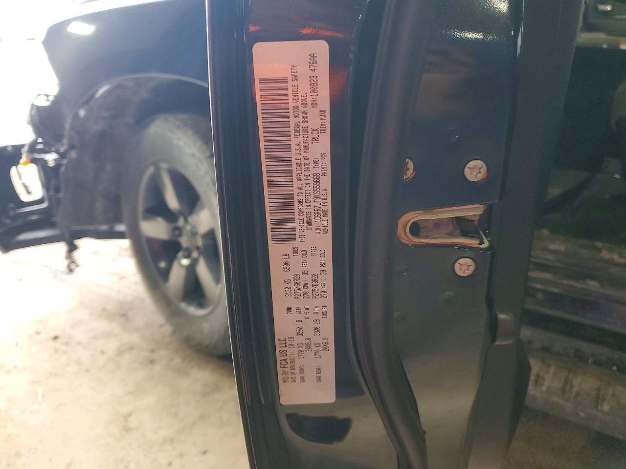 2019 RAM 1500 CLASSIC SLT photo 23