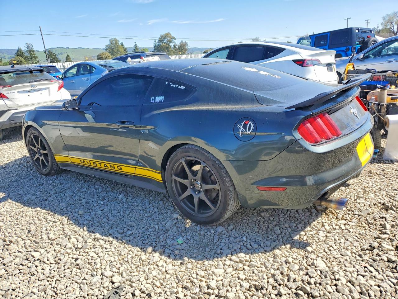 2015 FORD MUSTANG photo 3