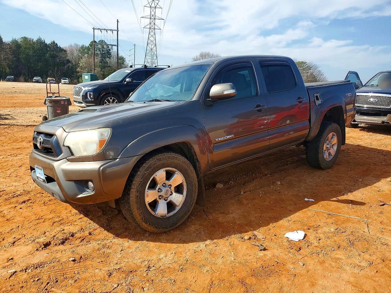 2012 TOYOTA TACOMA
