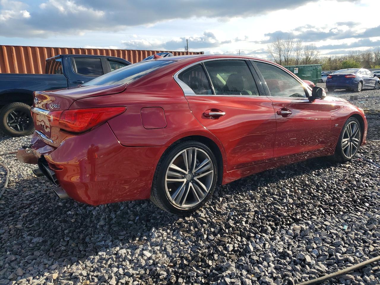 2015 INFINITI Q50 SPORT photo 3