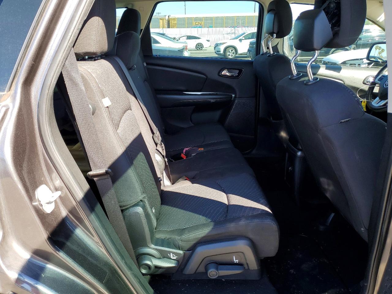 2015 DODGE JOURNEY SE photo 31
