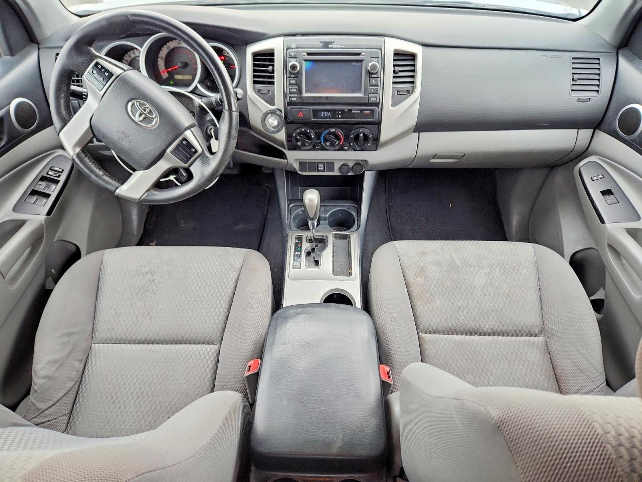 2013 TOYOTA TACOMA PRERUNNER V6 photo 8
