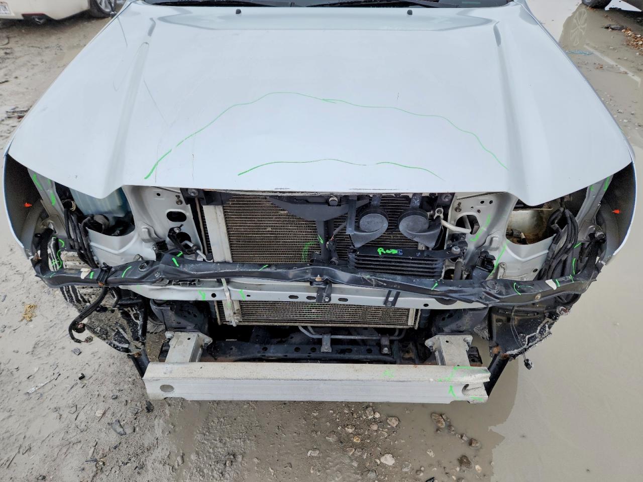 2013 TOYOTA TACOMA PRERUNNER V6 photo 11
