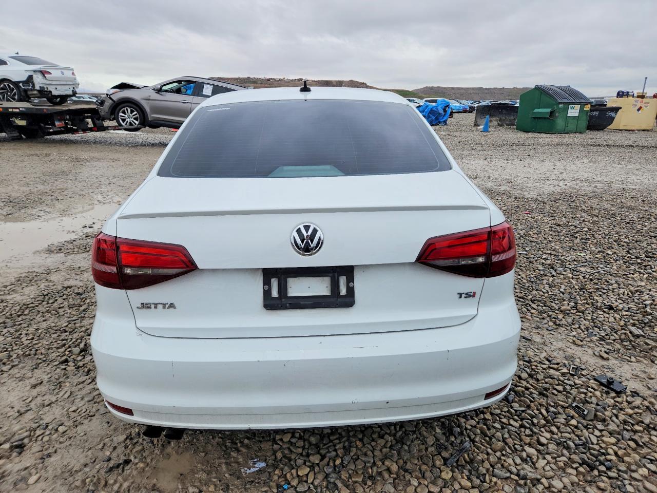 2016 VOLKSWAGEN JETTA SPORT photo 11