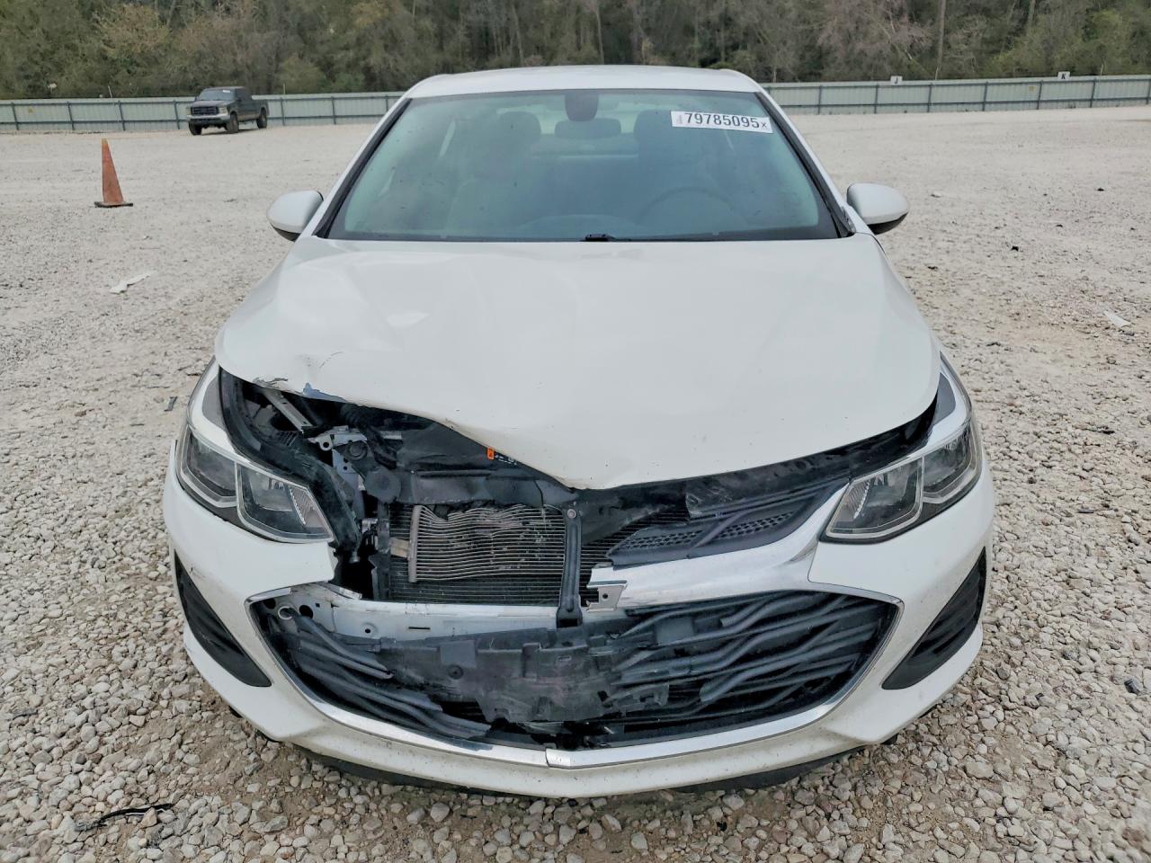 2019 CHEVROLET CRUZE LS photo 5