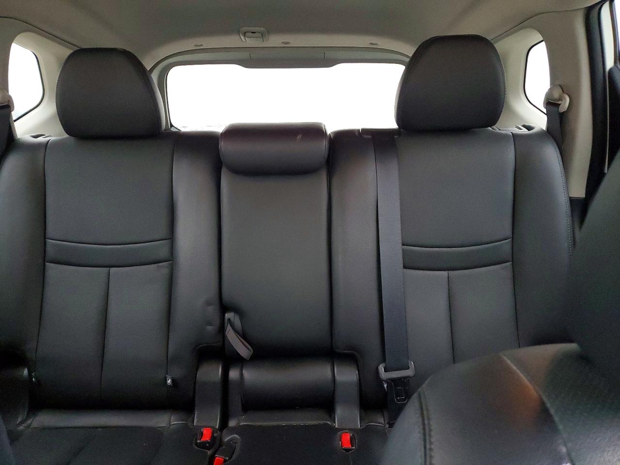 2016 NISSAN ROGUE SL photo 19