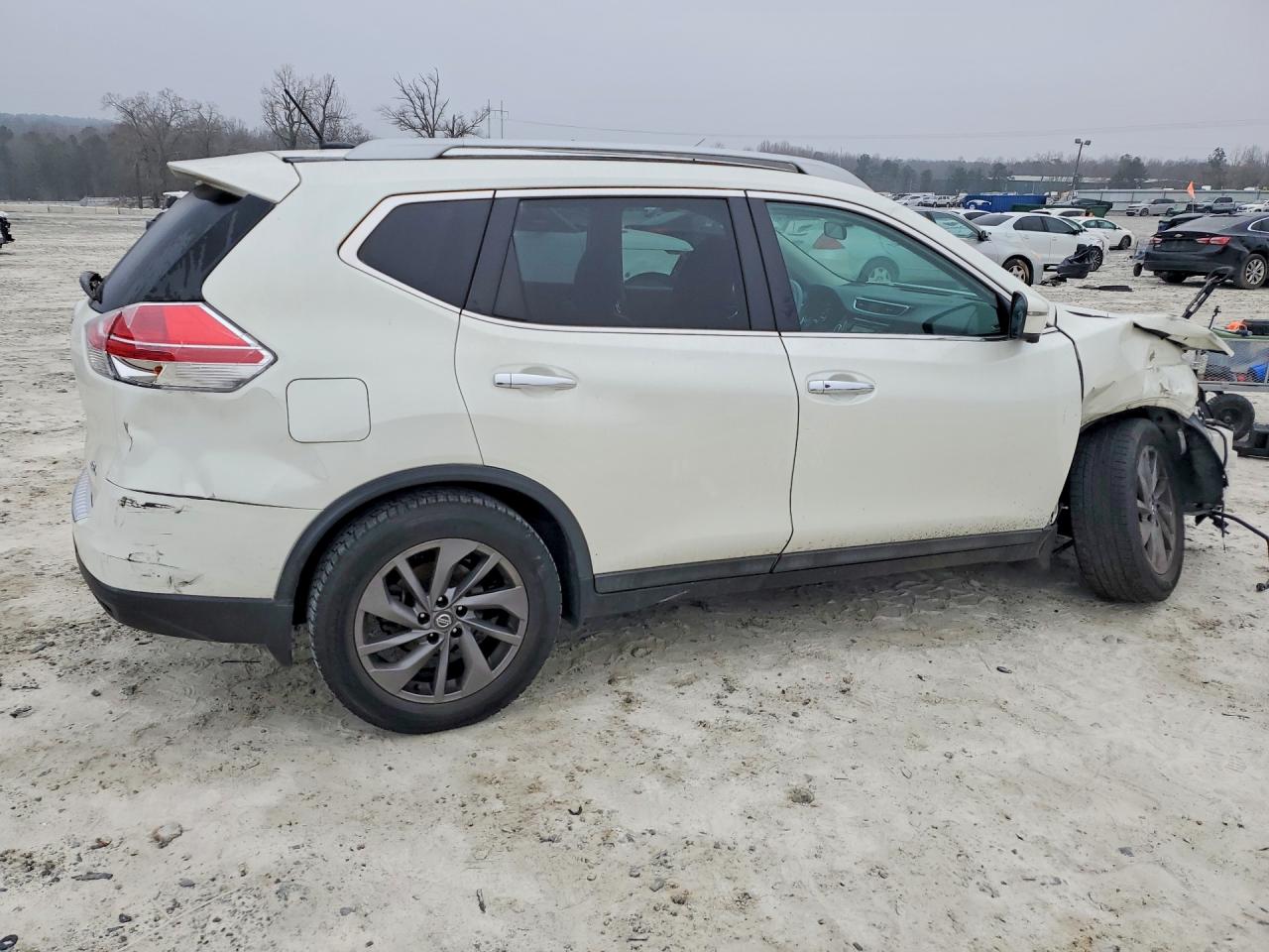2016 NISSAN ROGUE SL photo 5