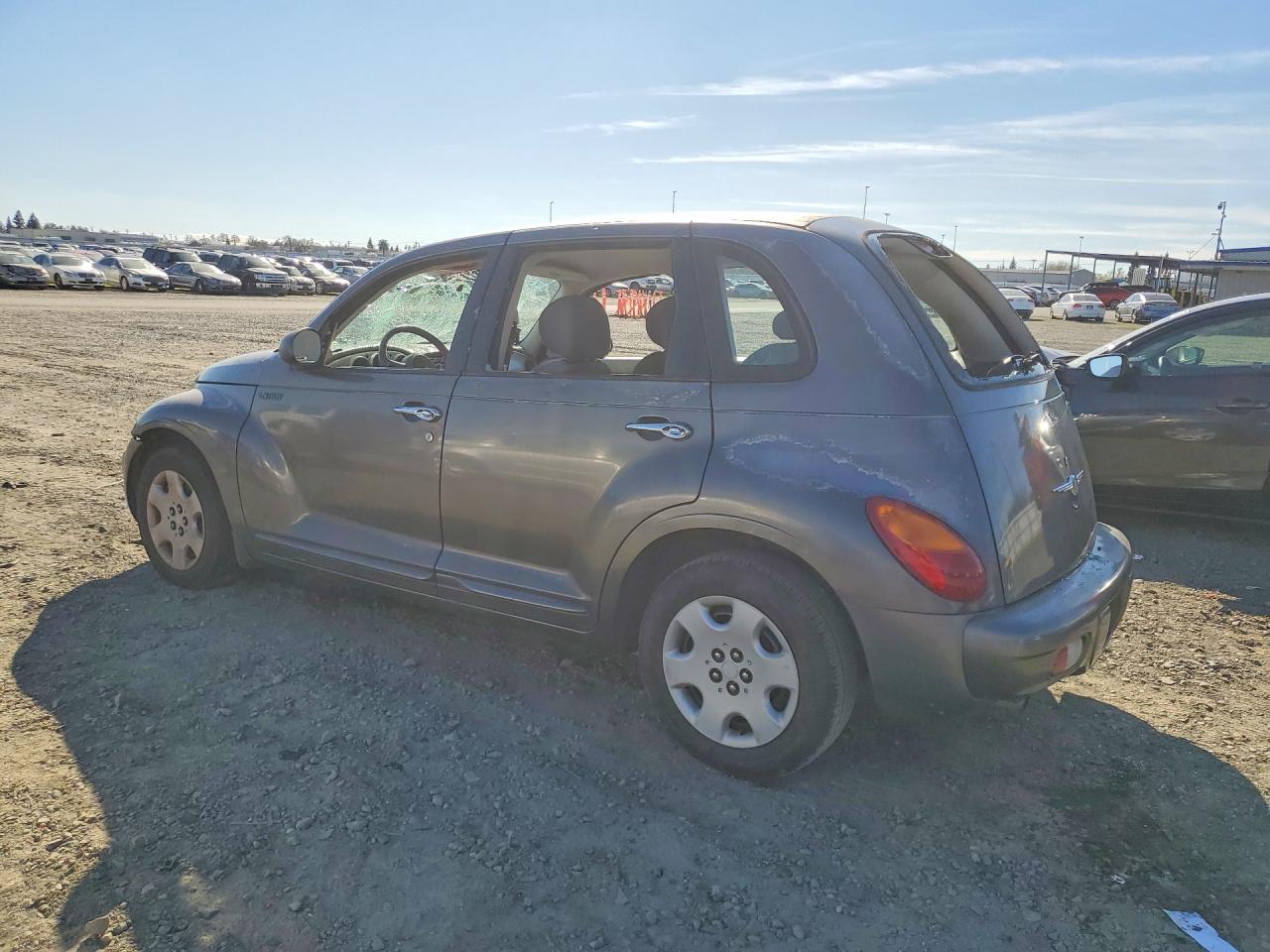 2004 CHRYSLER PT CRUISER photo 2