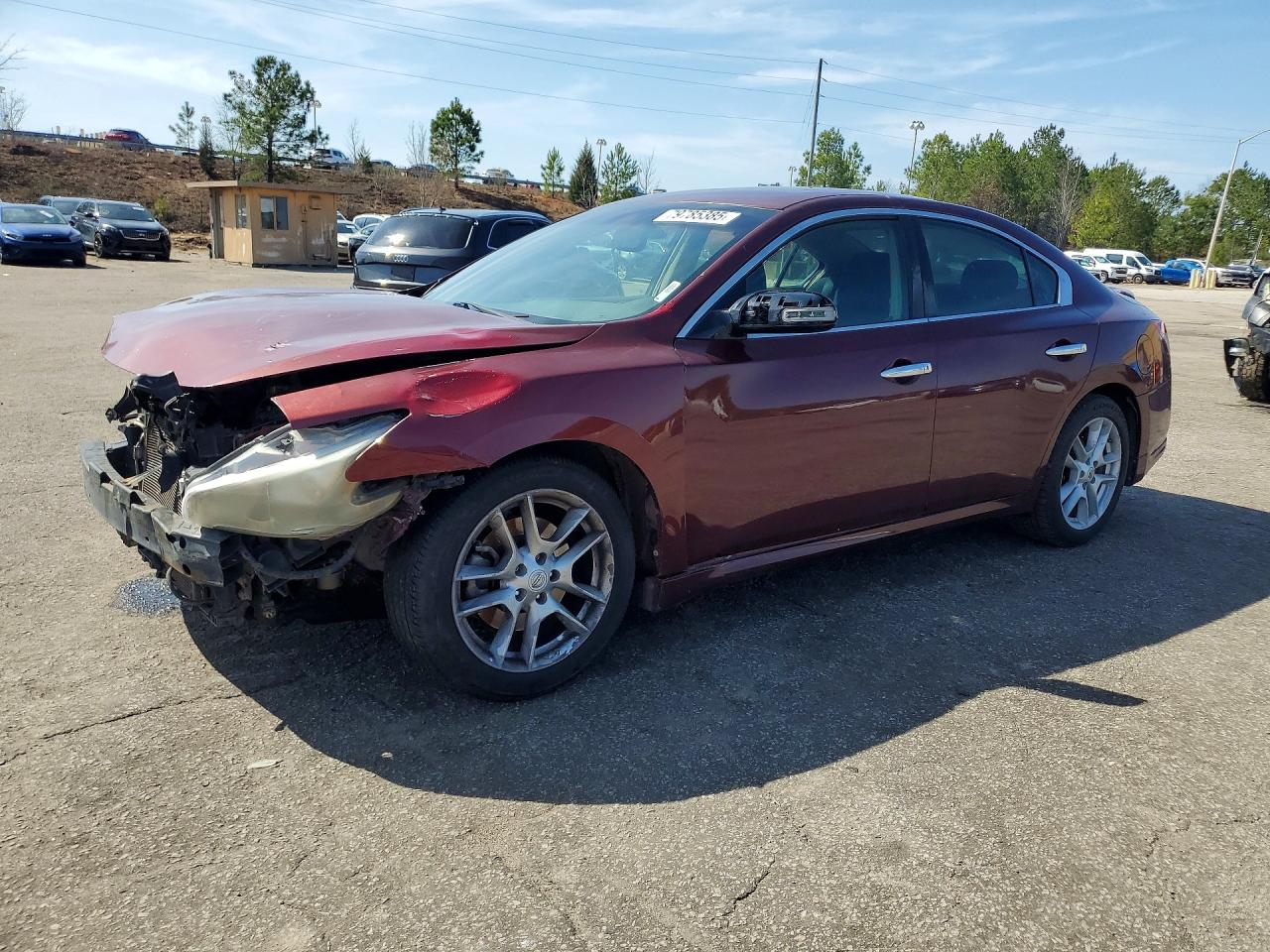 2010 NISSAN MAXIMA