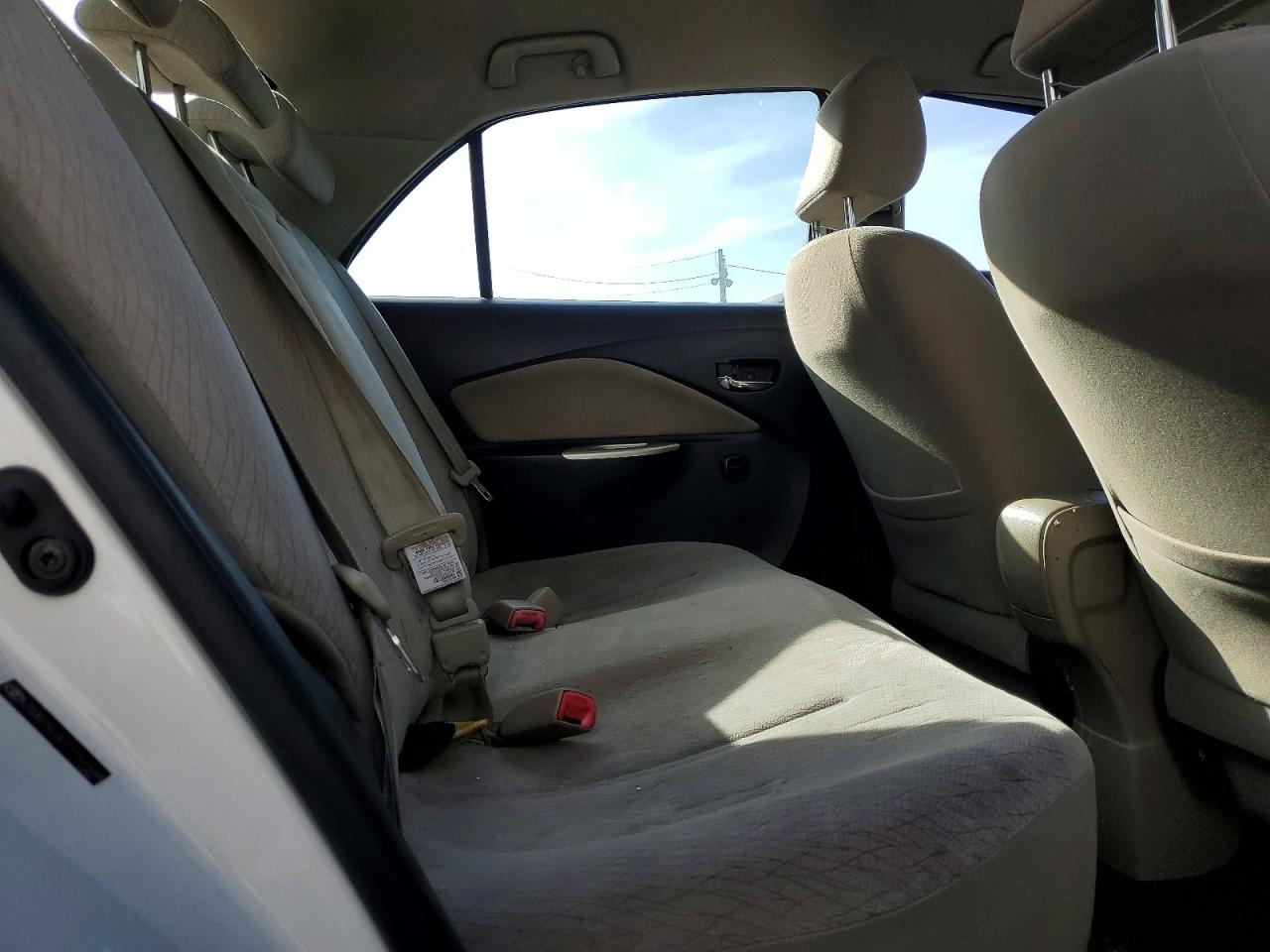 2007 TOYOTA YARIS BASE photo 10