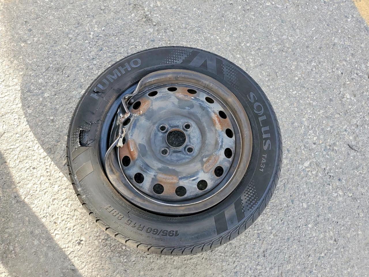 2007 TOYOTA YARIS BASE photo 12